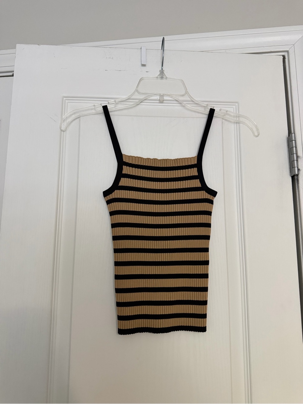 GAP (New with Tags) black and beige striped tank top, size S